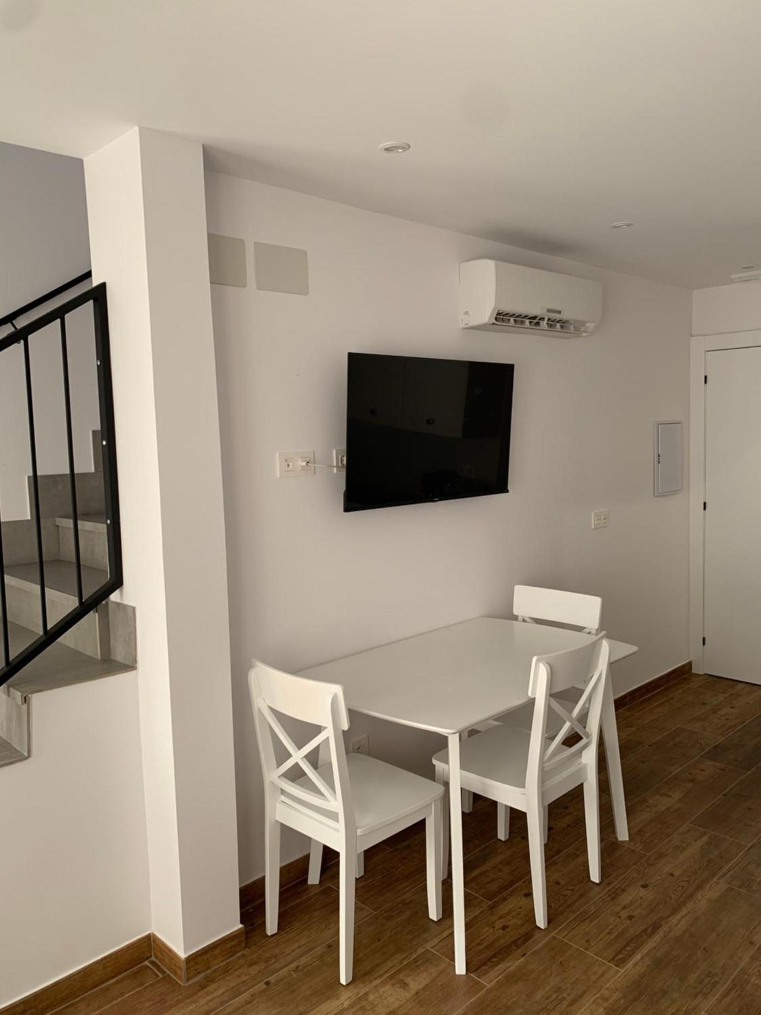 Apartamentos Lux Carrion كاريون دي لوس كونديس المظهر الخارجي الصورة