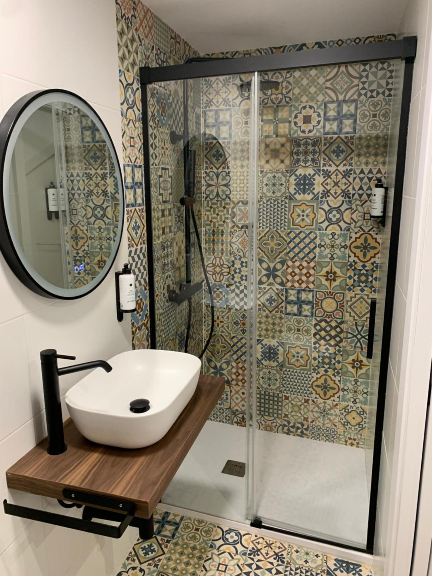 Apartamentos Lux Carrion كاريون دي لوس كونديس المظهر الخارجي الصورة