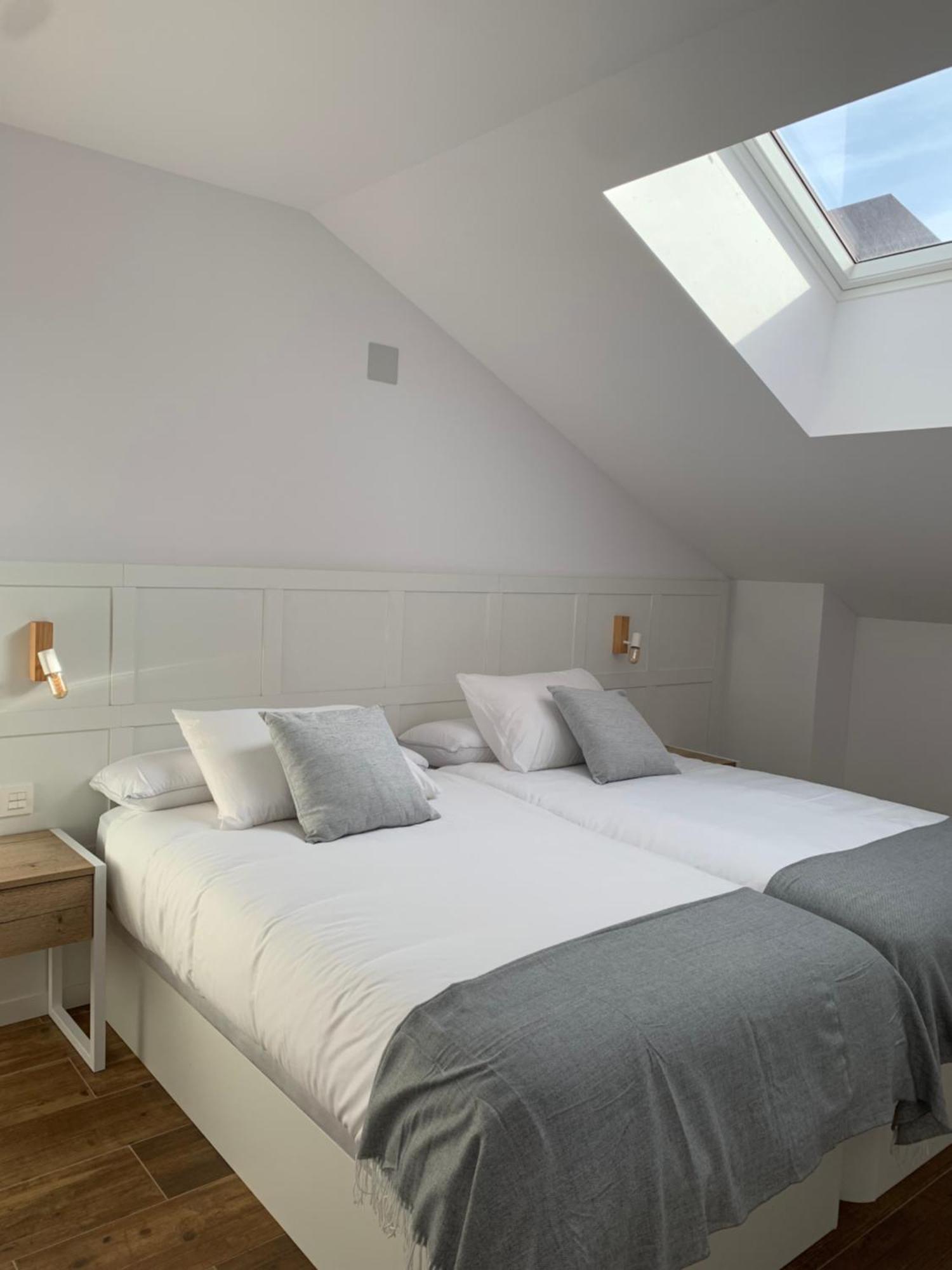Apartamentos Lux Carrion كاريون دي لوس كونديس المظهر الخارجي الصورة