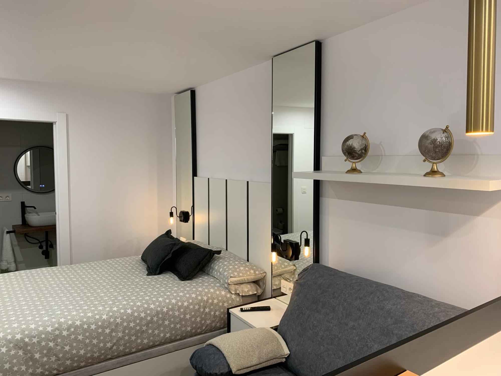 Apartamentos Lux Carrion كاريون دي لوس كونديس المظهر الخارجي الصورة